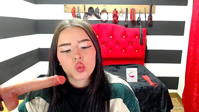 Marian Ran online show from 12/14/24, 09:18