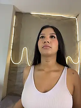 Aida moreno online show from 06/29/26, 03:13