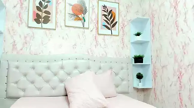 VICTORIA HOUSTON online show from 01/22/25, 09:35