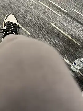 Snapshot of XMenX24 chatting on 01/07/25, 11:35 XMenX24 online show from 01/07/25, 11:35