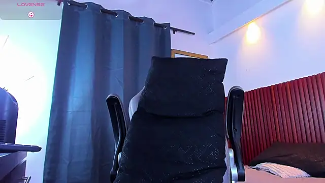 max borman1 online show from 10/01/25, 12:44