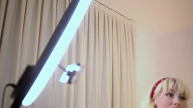 AdelineKing online show from 05/13/26, 01:47