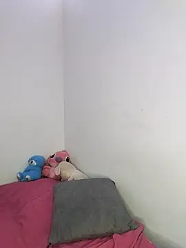 Snapshot of ailyn_miranda chatting on 03/12/25, 02:41 ailyn miranda online show from 03/12/25, 02:41