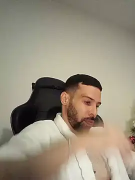 Snapshot of prince-roludo chatting on 12/19/24, 11:07 prince-roludo online show from 12/19/24, 11:07