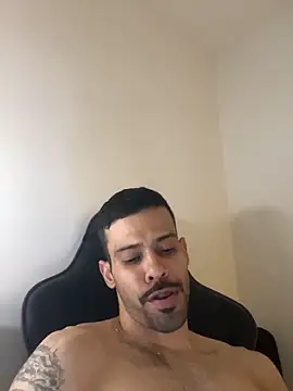 Snapshot of prince-roludo chatting on 01/04/25, 06:09 prince-roludo online show from 01/04/25, 06:09