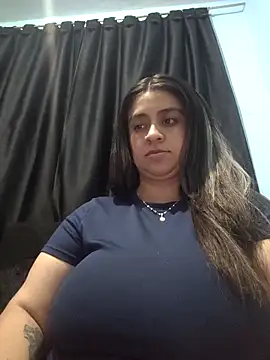 Snapshot of Melinda_bob chatting on 11/26/25, 01:39 Melinda bob online show from 11/26/25, 01:39