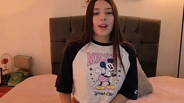 Emma Lombardi online show from 04/24/26, 01:24