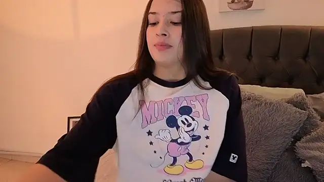 Emma Lombardi online show from 05/24/26, 01:16