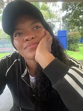ALISSONREYEZ online show from 03/05/25, 10:10