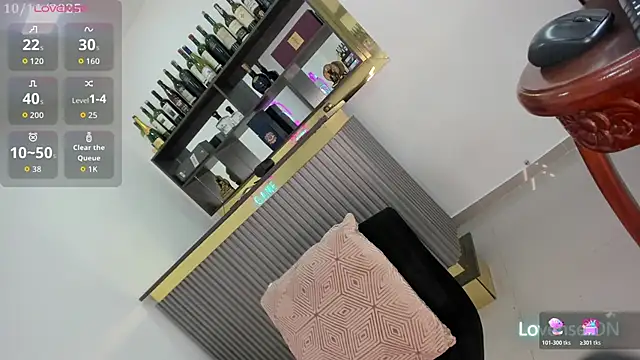 Snapshot of nayshalopestss chatting on 11/10/25, 01:21 nayshalopestss online show from 11/10/25, 01:21