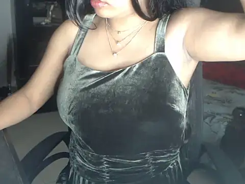 Snapshot of DevilErin chatting on 06/10/26, 03:00 DevilErin online show from 06/10/26, 03:00