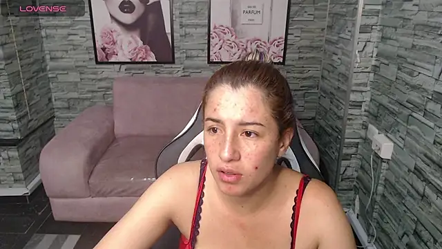 Valerie b online show from 12/23/24, 12:41