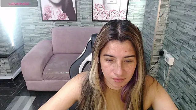 Valerie b online show from 02/01/25, 03:08