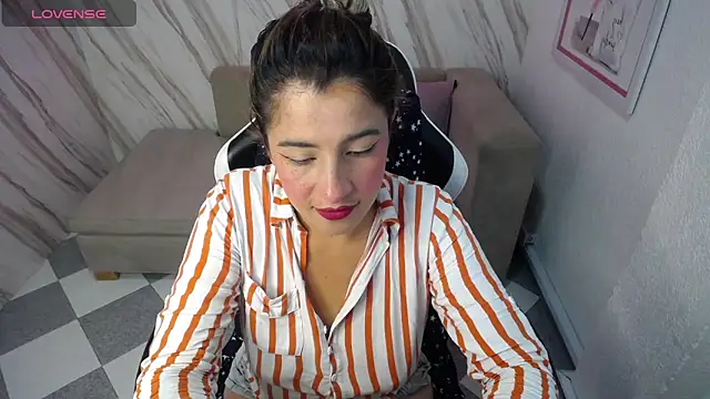 Valerie b online show from 03/04/25, 03:11