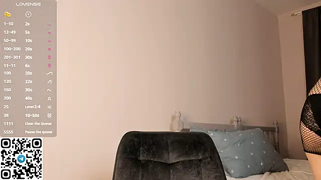 tyty piupiu online show from 10/12/25, 06:29