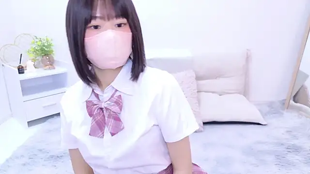 Im Yu-na online show from 03/20/25, 01:26