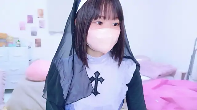 Im Yu-na online show from 06/05/26, 02:23