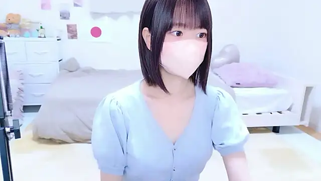 Im Yu-na online show from 07/05/26, 09:16