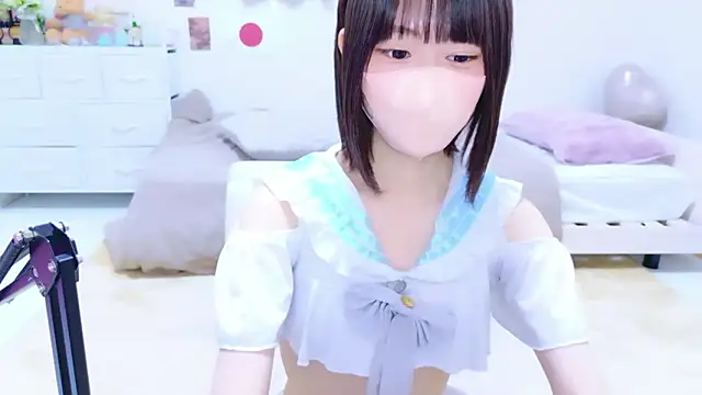 Im Yu-na online show from 07/18/26, 01:26