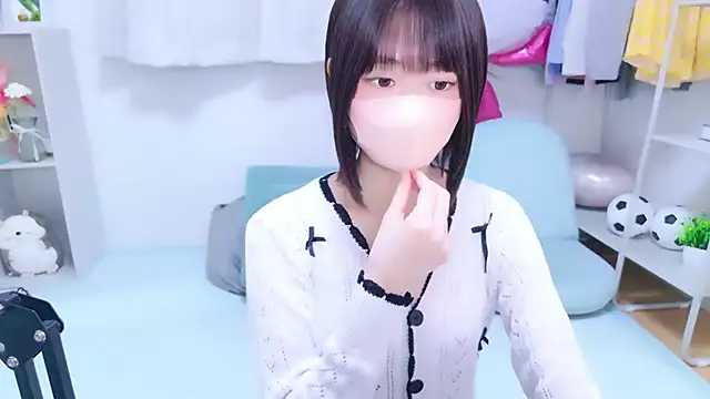 Im Yu-na online show from 07/29/26, 12:14