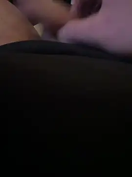 Snapshot of Fjome chatting on 03/17/26, 05:55 Fjome online show from 03/17/26, 05:55