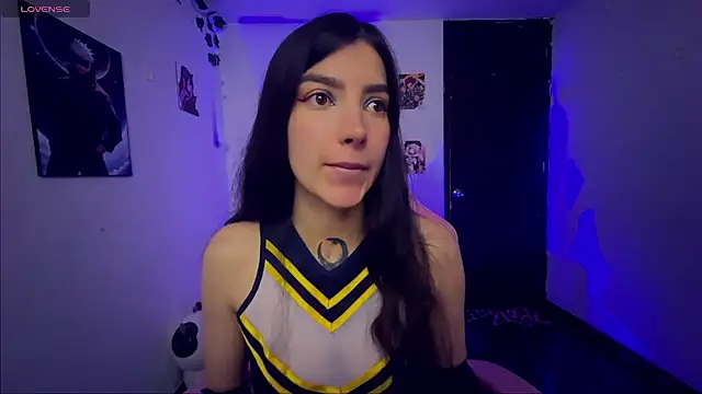 Snapshot of cami_mila9 chatting on 07/13/26, 04:59 cami mila9 online show from 07/13/26, 04:59