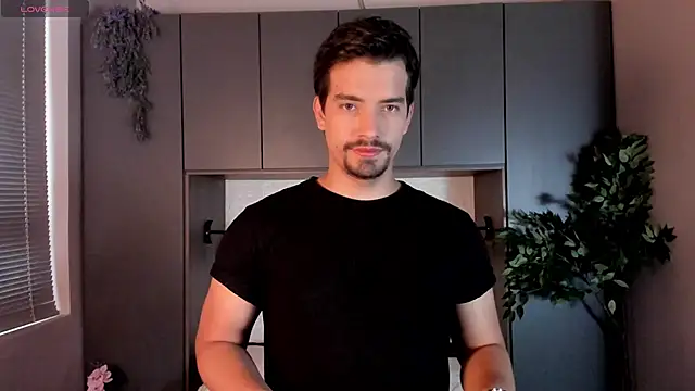 Ian Daviz online show from 01/07/25, 08:42