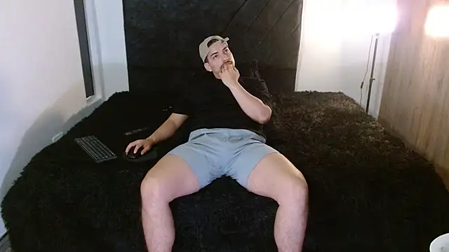 Ian Daviz online show from 07/28/26, 12:59
