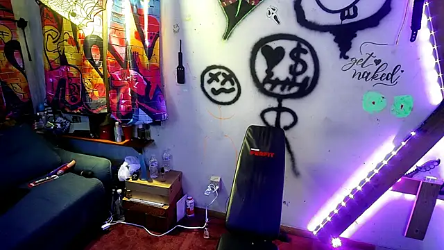KRYZTALYNXXX online show from 01/20/25, 11:54