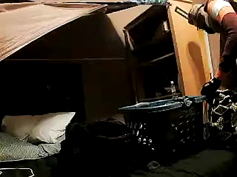 Snapshot of JdLove1 chatting on 12/02/24, 07:16 JdLove1 online show from 12/02/24, 07:16