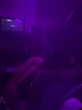 Snapshot of JdLove1 chatting on 12/30/24, 01:03 JdLove1 online show from 12/30/24, 01:03