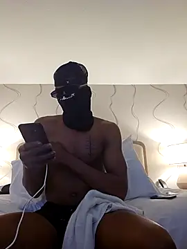 Snapshot of JdLove1 chatting on 12/17/25, 10:10 JdLove1 online show from 12/17/25, 10:10