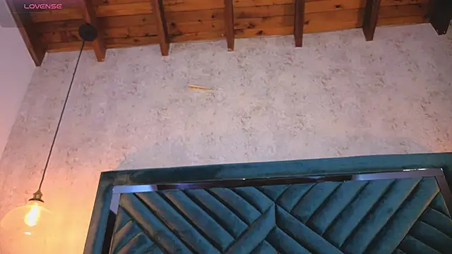 Lucy Vega online show from 09/26/25, 04:38