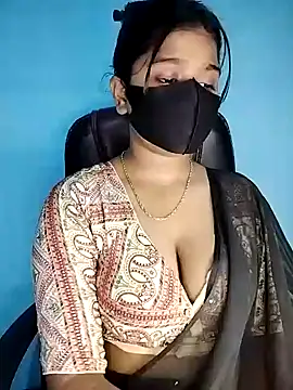Snapshot of Sadika- chatting on 12/01/24, 05:02 Sadika- online show from 12/01/24, 05:02