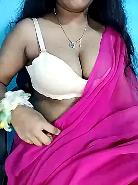 Snapshot of Sadika- chatting on 01/08/25, 08:29 Sadika- online show from 01/08/25, 08:29