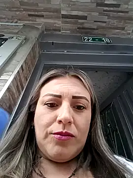 Isabellaa Garcia  online show from 02/02/25, 10:39