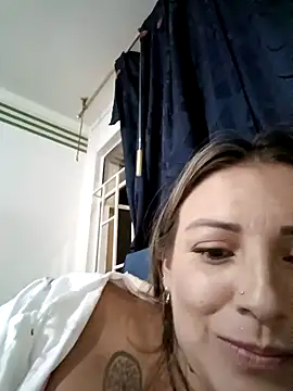 Isabellaa Garcia  online show from 02/03/25, 04:57