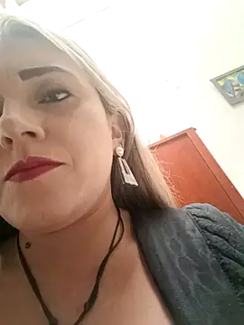 Isabellaa Garcia  online show from 02/11/25, 02:02