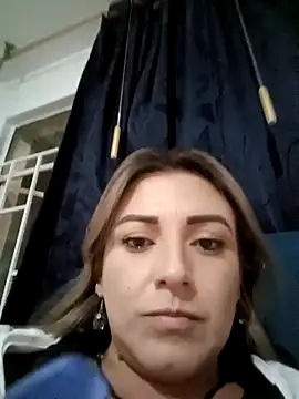 Isabellaa Garcia  online show from 02/15/25, 04:14