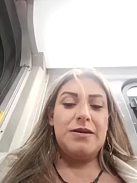 Isabellaa Garcia  online show from 03/07/25, 02:04