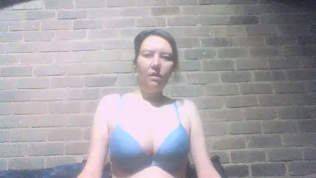 EksJouneMwah online show from 11/27/25, 07:10