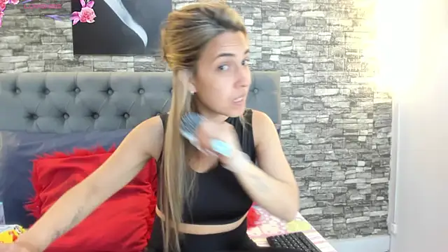 EvaaLovia1 online show from 07/29/26, 01:31