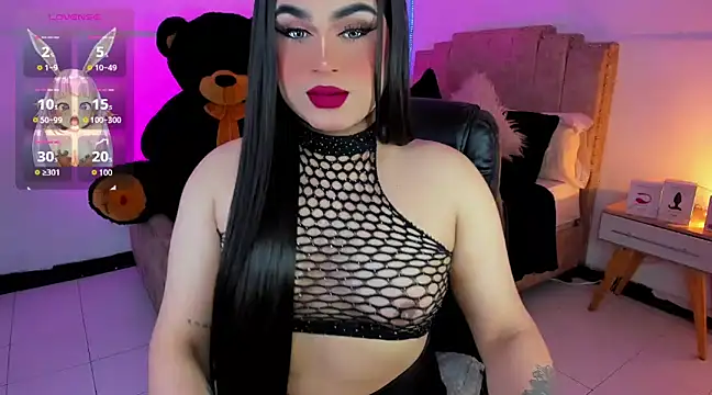 Snapshot of alexia_mattel chatting on 12/14/24, 05:03 alexia mattel online show from 12/14/24, 05:03