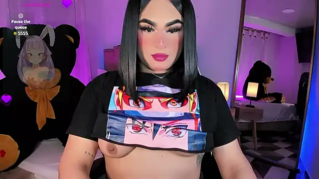 Snapshot of alexia_mattel chatting on 11/18/25, 04:33 alexia mattel online show from 11/18/25, 04:33