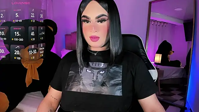 Snapshot of alexia_mattel chatting on 11/20/25, 02:50 alexia mattel online show from 11/20/25, 02:50