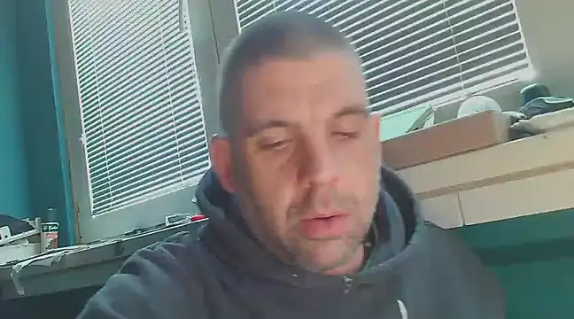 YouWantMe666 online show from 02/12/25, 08:16