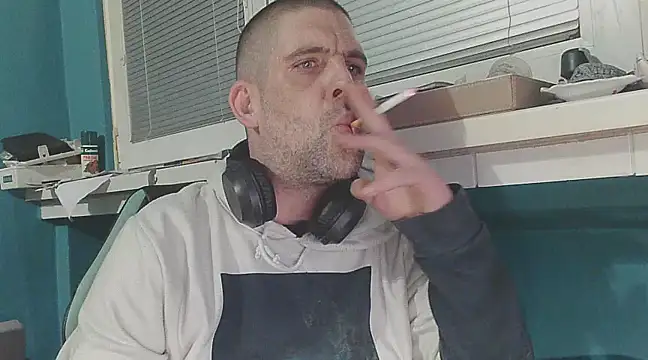 YouWantMe666 online show from 02/13/25, 08:45