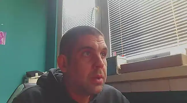 YouWantMe666 online show from 02/19/25, 12:00