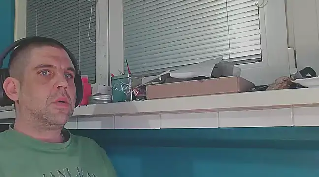 YouWantMe666 online show from 02/20/25, 02:29