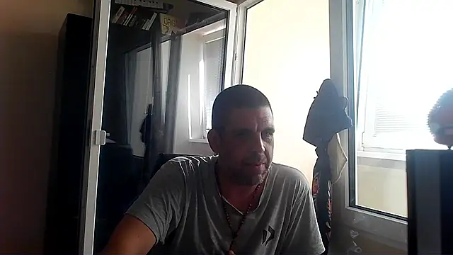 YouWantMe666 online show from 07/28/26, 01:43